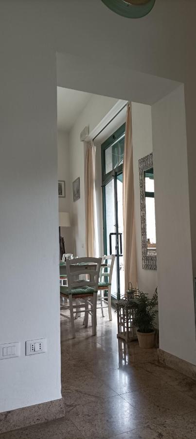 Apartamento La Casina Di Ale Marina Di Carrara Exterior foto